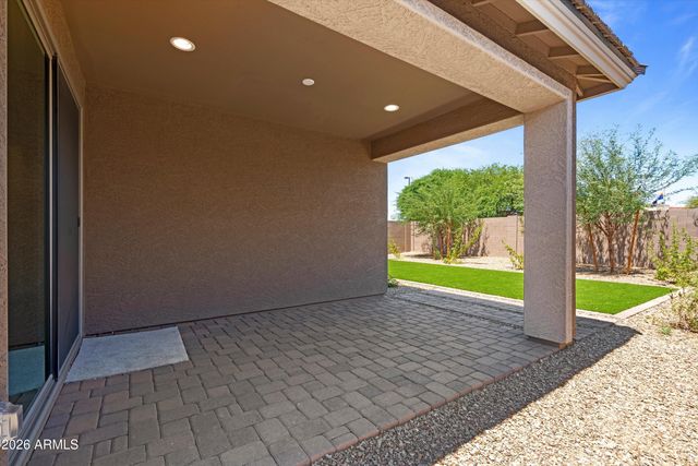 5618 W MAUNA LOA Lane, Glendale, AZ 85306