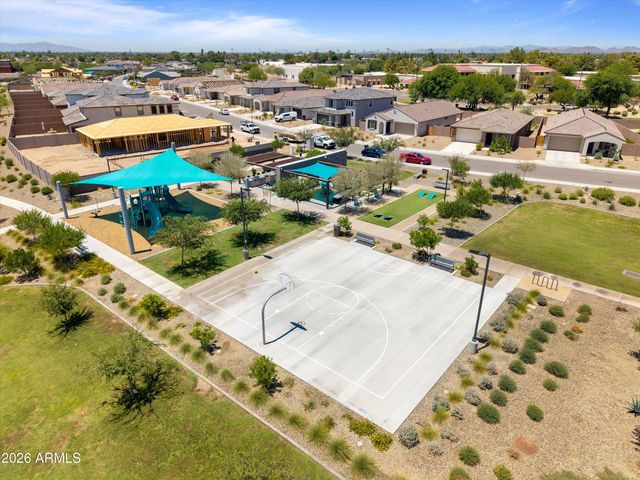 5618 W MAUNA LOA Lane, Glendale, AZ 85306