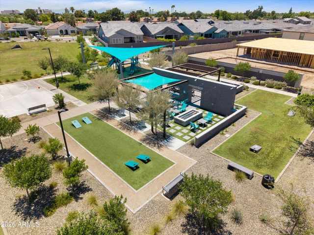 5618 W MAUNA LOA Lane, Glendale, AZ 85306