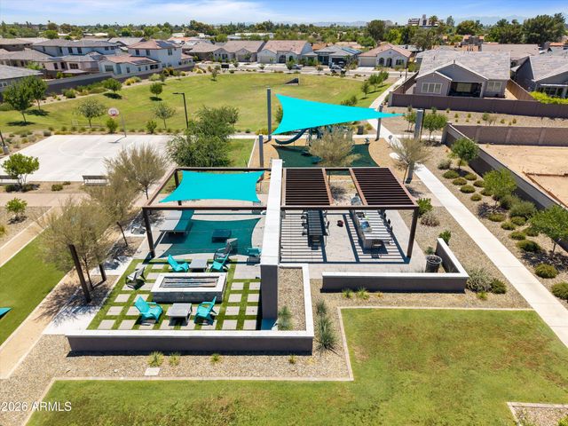 5618 W MAUNA LOA Lane, Glendale, AZ 85306