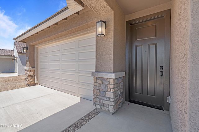 5618 W MAUNA LOA Lane, Glendale, AZ 85306