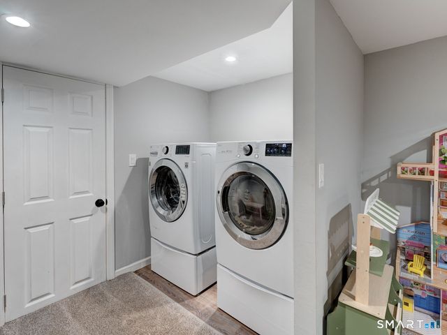 23 Kennedy Drive, Enfield, CT 06082