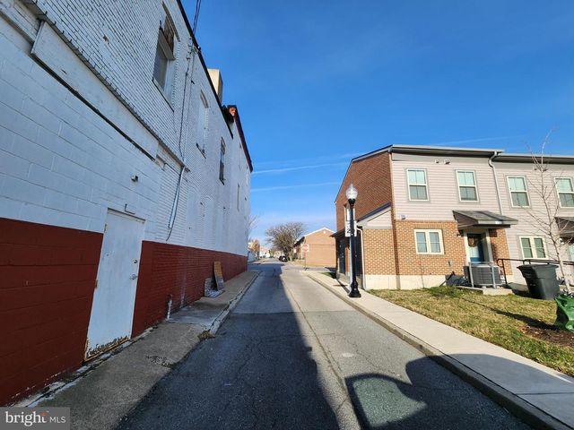 1834 BRUNT ST, Baltimore, MD 21217