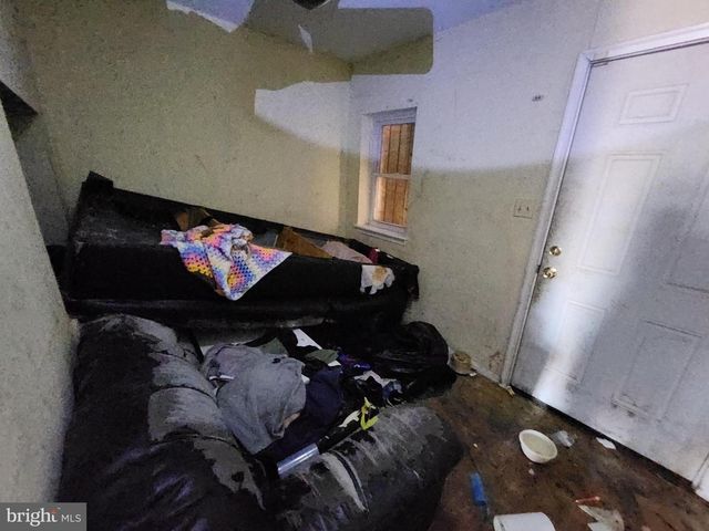 1834 BRUNT ST, Baltimore, MD 21217