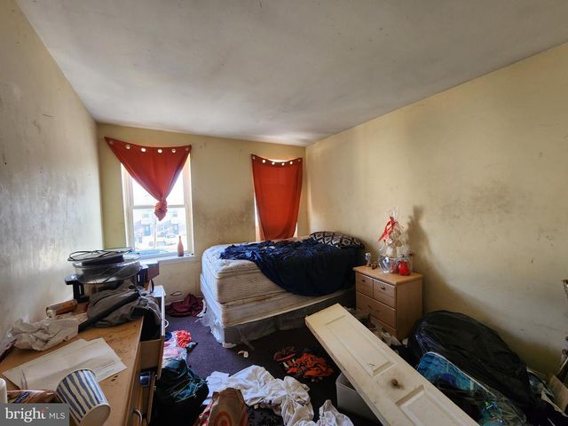 1834 BRUNT ST, Baltimore, MD 21217