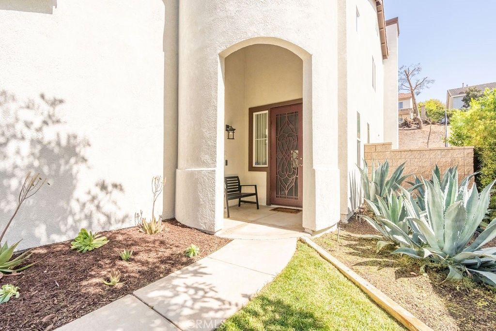 31302 Gatehouse Court, Murrieta, CA 92563 — photo 2