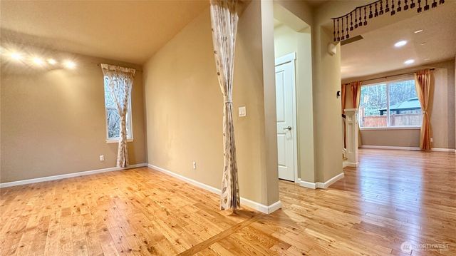 11441 178th Place NE, Redmond, WA 98052