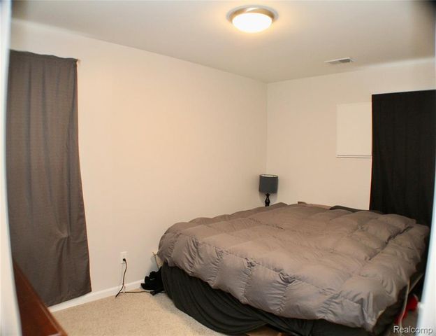 4112 Coolidge Hwy, Royal Oak, MI 48073