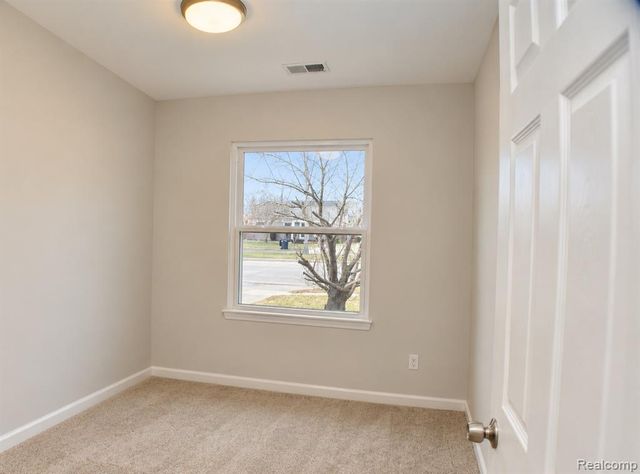 4112 Coolidge Hwy, Royal Oak, MI 48073