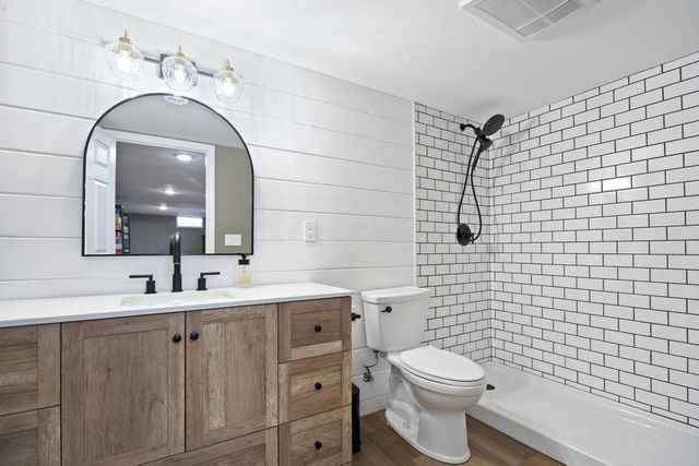 2721 Arrowhead STREET, Racine, WI 53402