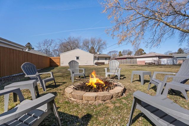 2721 Arrowhead STREET, Racine, WI 53402