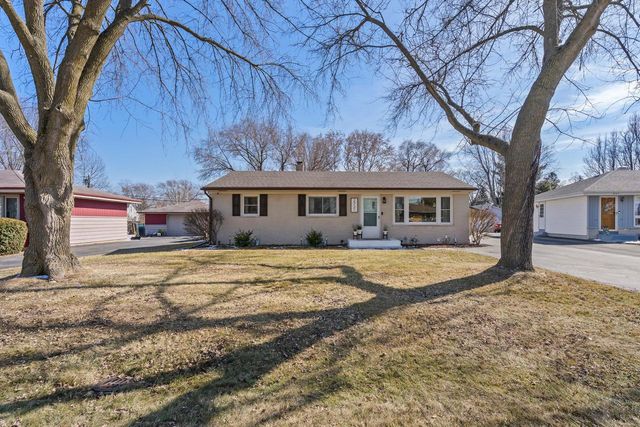 2721 Arrowhead STREET, Racine, WI 53402