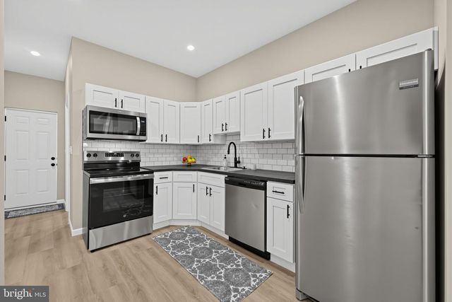 423 N FELTON ST, Philadelphia, PA 19151