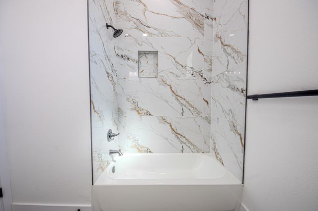 1001 Henry Way, Springtown, TX 76082