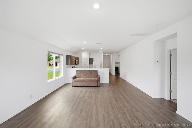 27807 E 114th Place S, Coweta, OK 74429