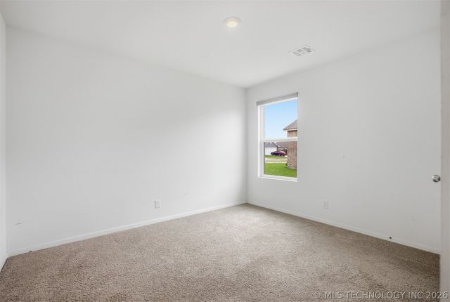 27807 E 114th Place S, Coweta, OK 74429