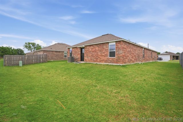 27807 E 114th Place S, Coweta, OK 74429