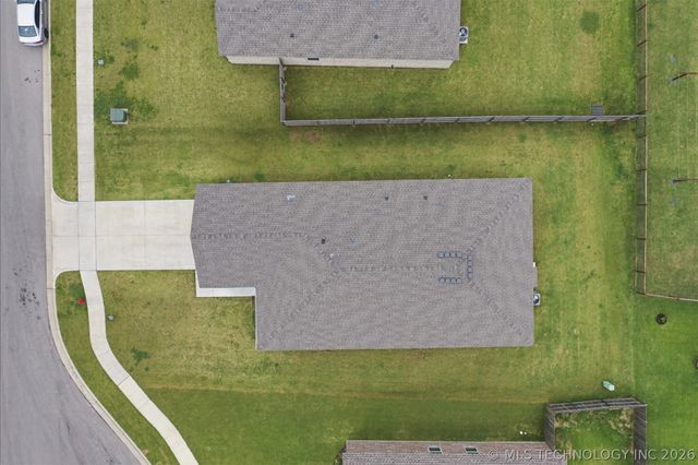 27807 E 114th Place S, Coweta, OK 74429