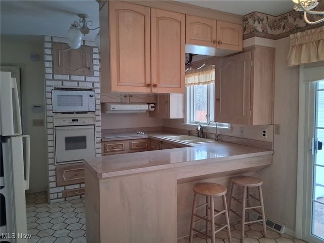 2770 Franwae SW, Warren, OH 44481