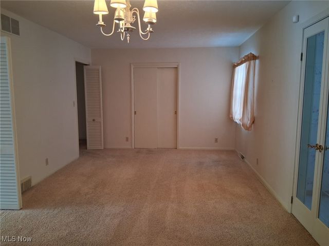 2770 Franwae SW, Warren, OH 44481