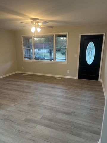 571 SW Sherrie Lane, Orangeburg, SC 29115