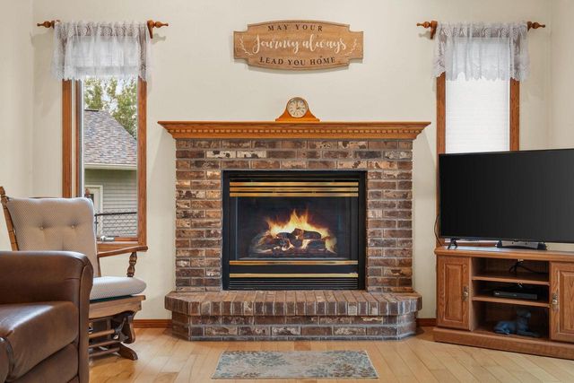 N1203 CRANDON COURT, Greenville, WI 54942