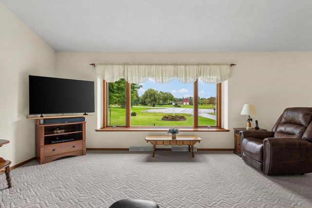 N1203 CRANDON COURT, Greenville, WI 54942