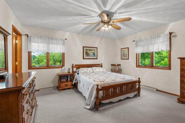 N1203 CRANDON COURT, Greenville, WI 54942