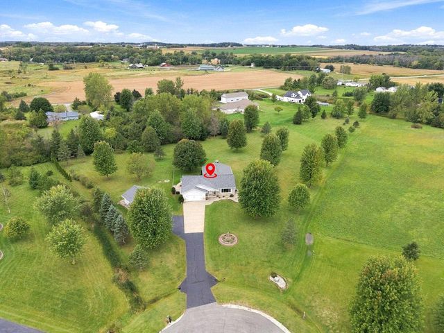 N1203 CRANDON COURT, Greenville, WI 54942