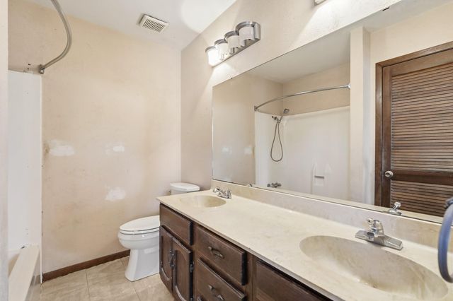 10615 Brinwood Drive, Houston, TX 77043