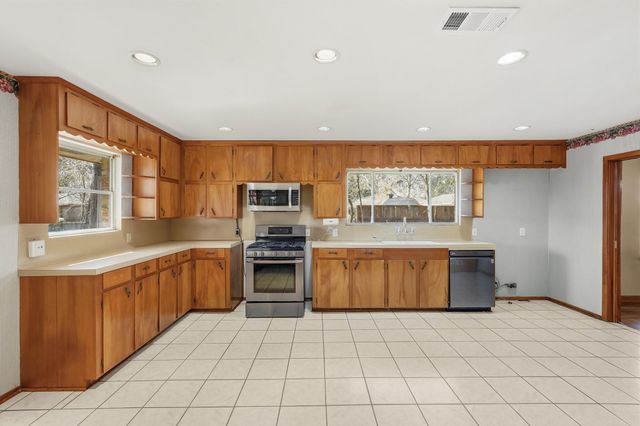 10615 Brinwood Drive, Houston, TX 77043