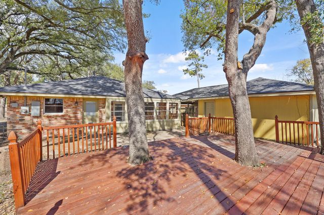 10615 Brinwood Drive, Houston, TX 77043