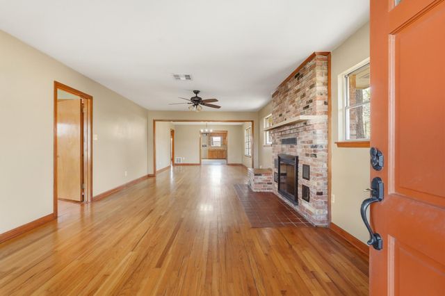 10615 Brinwood Drive, Houston, TX 77043