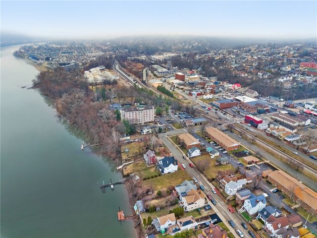 532,534,536 Penn St, Verona, PA 15147