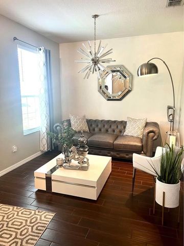 3935 TUROW LANE, Orlando, FL 32828