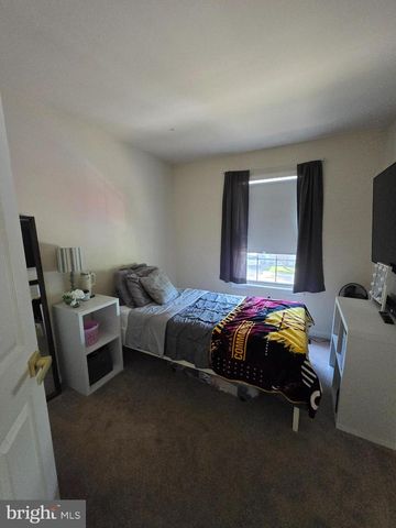 544 HIGHLAND TOWNE LN, Warrenton, VA 20186
