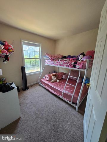 544 HIGHLAND TOWNE LN, Warrenton, VA 20186