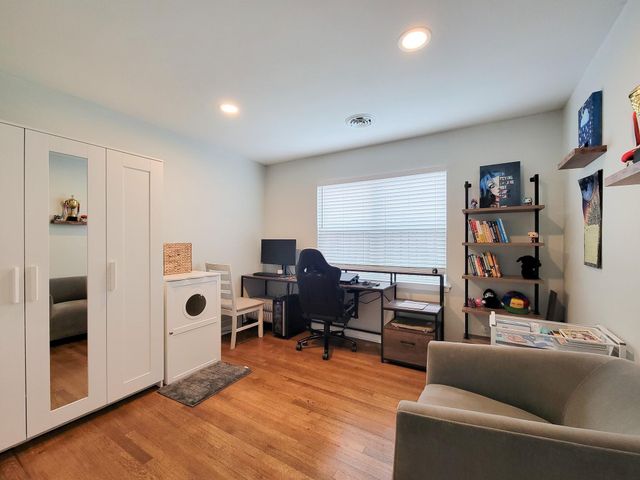 4405 W 43rd Street, Houston, TX 77092