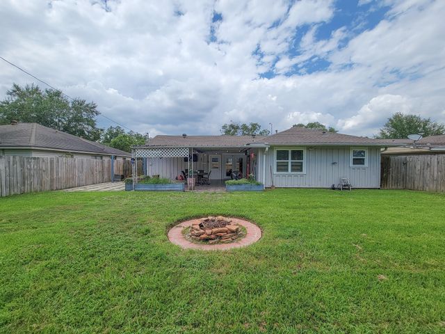 4405 W 43rd Street, Houston, TX 77092