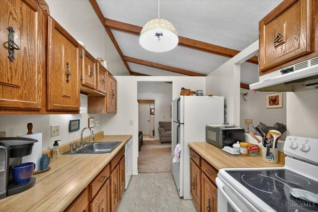 7109 Woodridge Drive, Anderson Twp, OH 45230