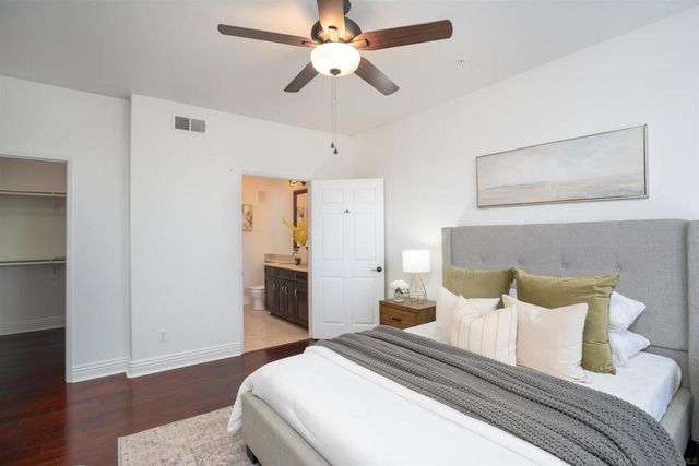 12376 Carmel Country Rd 107, San Diego, CA 92130