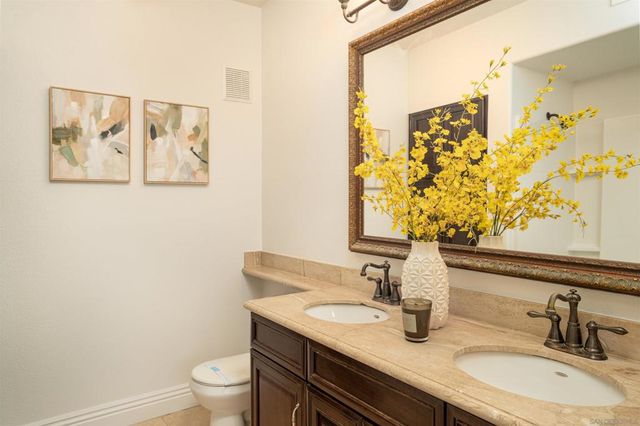 12376 Carmel Country Rd 107, San Diego, CA 92130