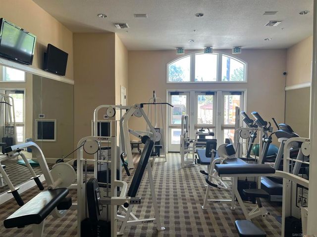 12376 Carmel Country Rd 107, San Diego, CA 92130