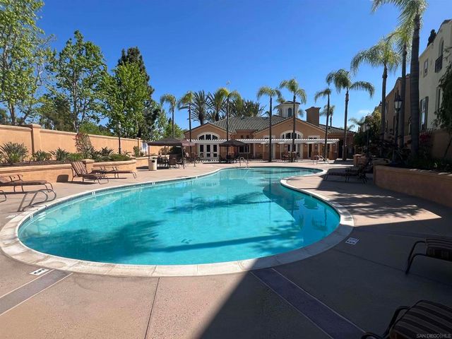 12376 Carmel Country Rd 107, San Diego, CA 92130