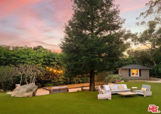 1650 E Valley Road, Santa Barbara, CA 93108