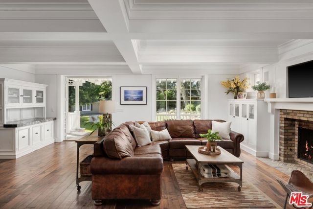 1650 E Valley Road, Santa Barbara, CA 93108