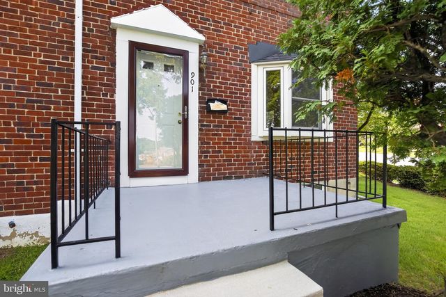 901 MASEFIELD RD, Baltimore, MD 21207