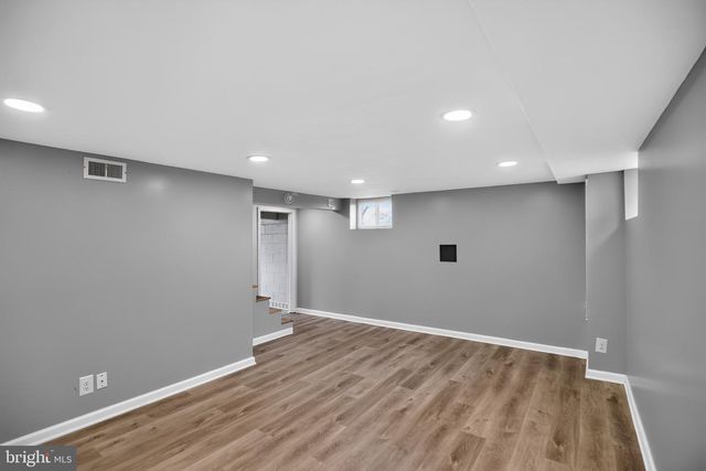 901 MASEFIELD RD, Baltimore, MD 21207
