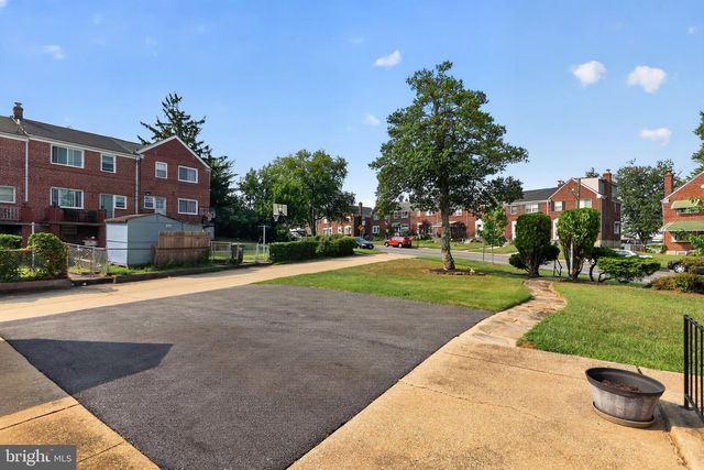 901 MASEFIELD RD, Baltimore, MD 21207
