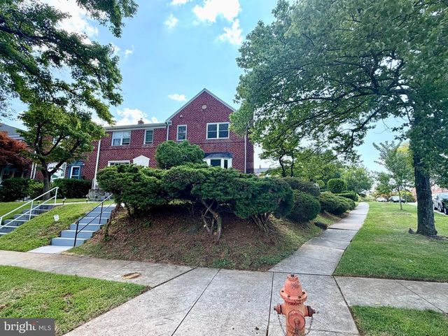 901 MASEFIELD RD, Baltimore, MD 21207